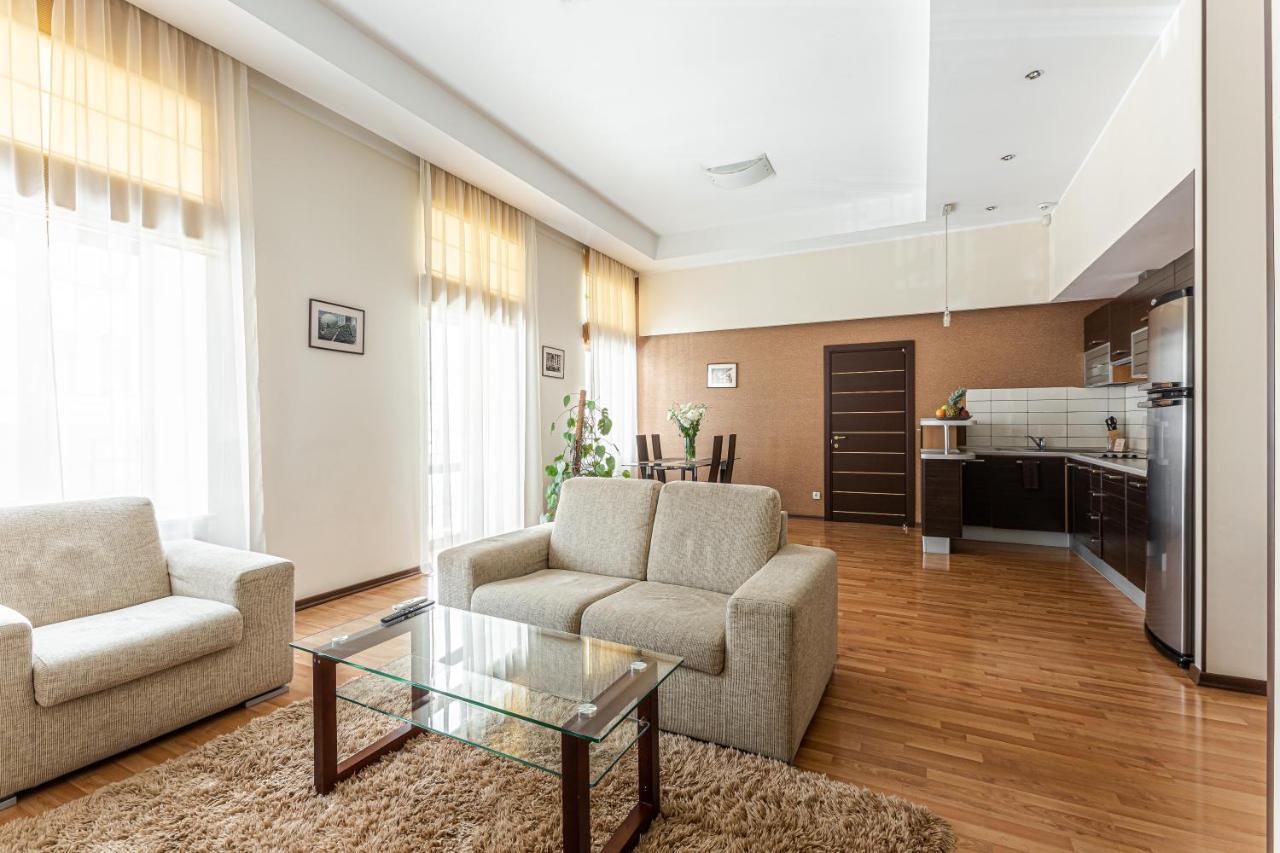 Senator City Center Киев Екстериор снимка