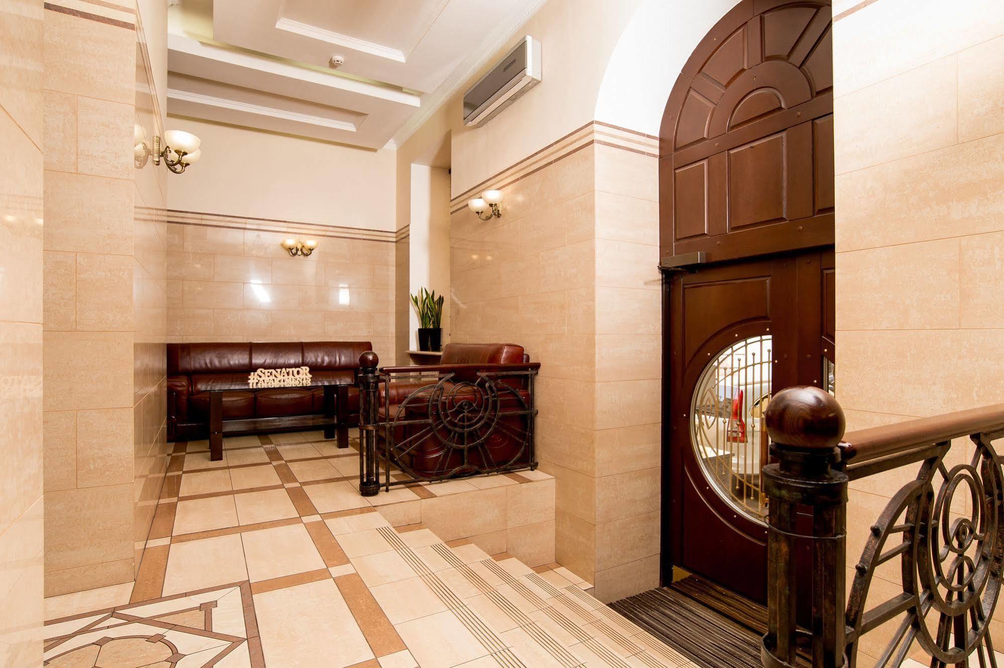 Senator City Center Киев Екстериор снимка